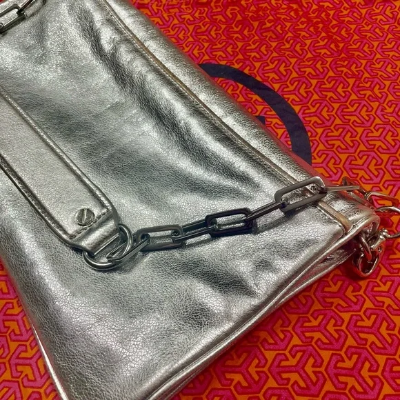 Tory Burch Metallic Reva Silver Clutch - Picture 10 of 14